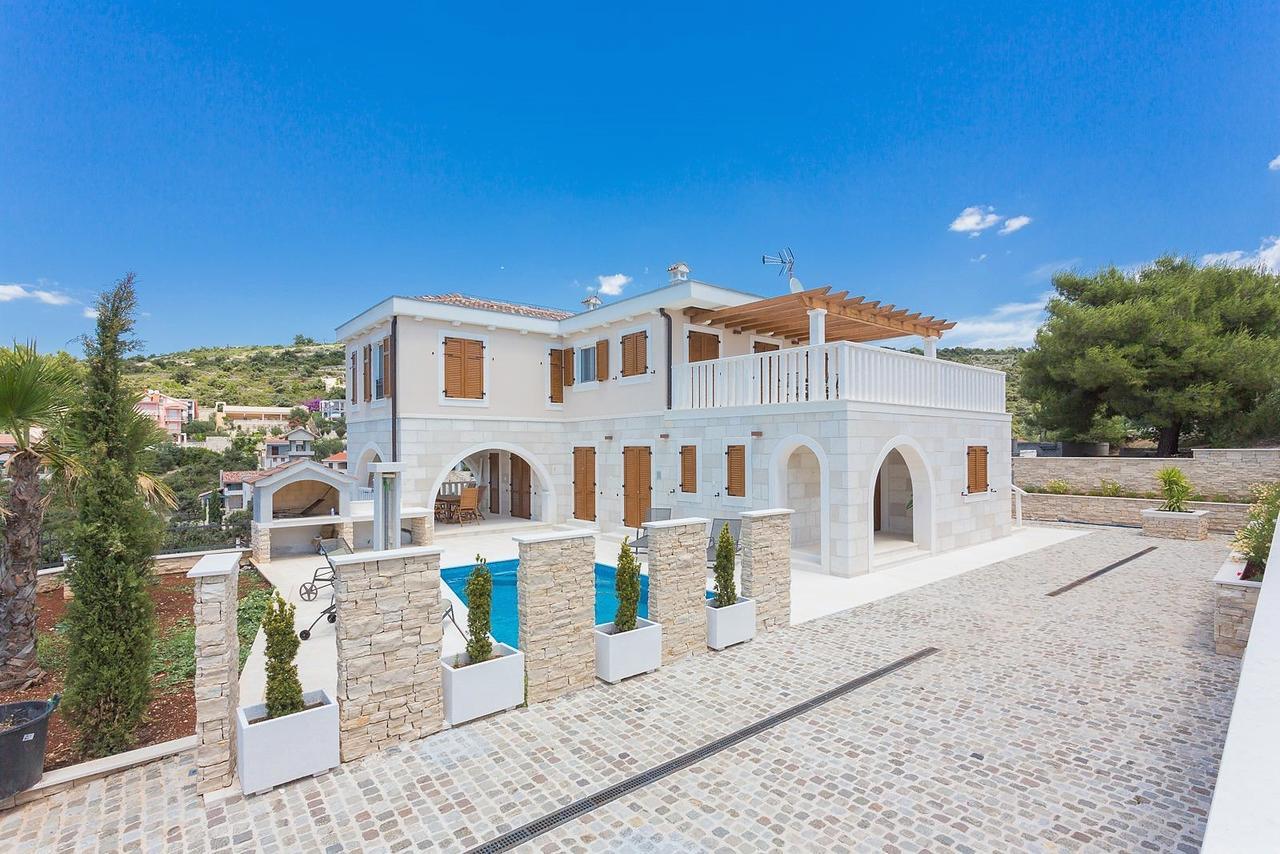 Villa Elena Sevid Ngoại thất bức ảnh